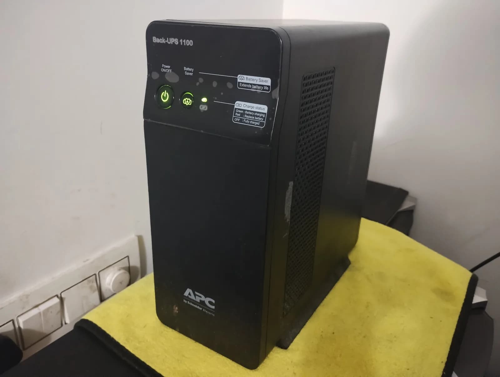 APC Back-UPS 1100VA