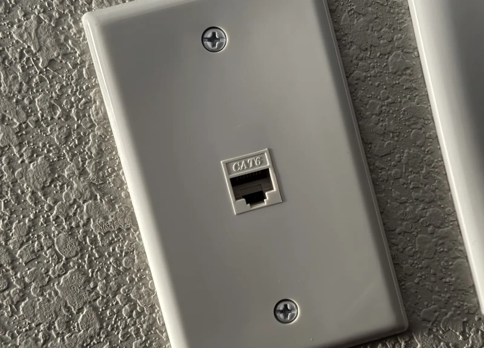 Cat6 Keystone Jack & Wall Plate