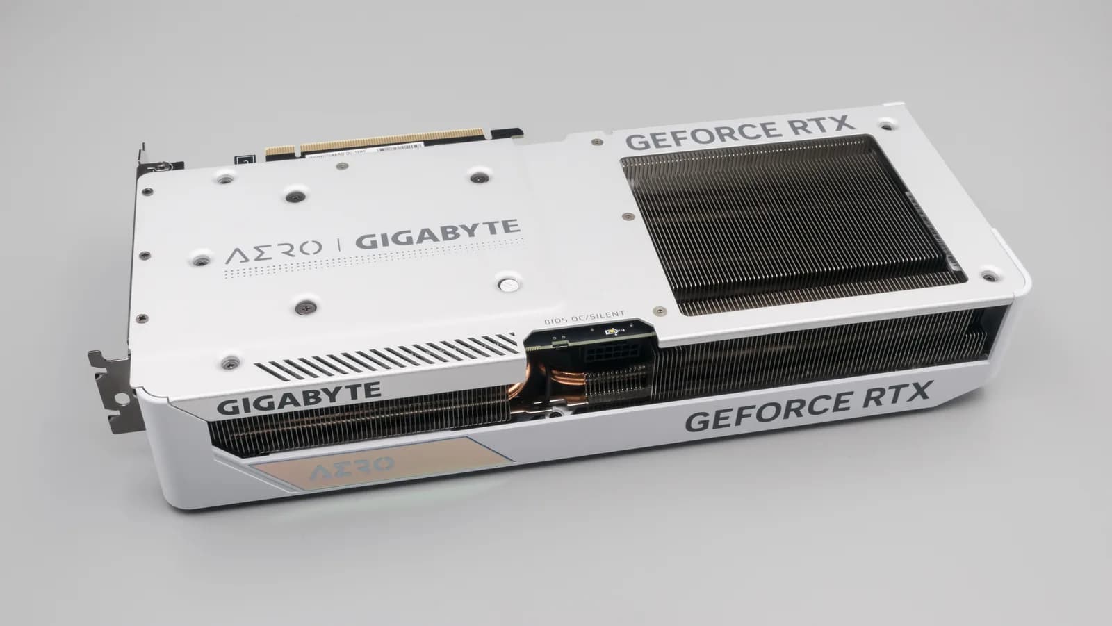 Gigabyte GeForce RTX 4070 AERO OC 12G
