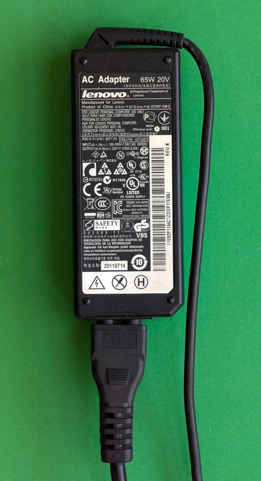 Lenovo ThinkPad 65W AC Adapter (Round Tip)