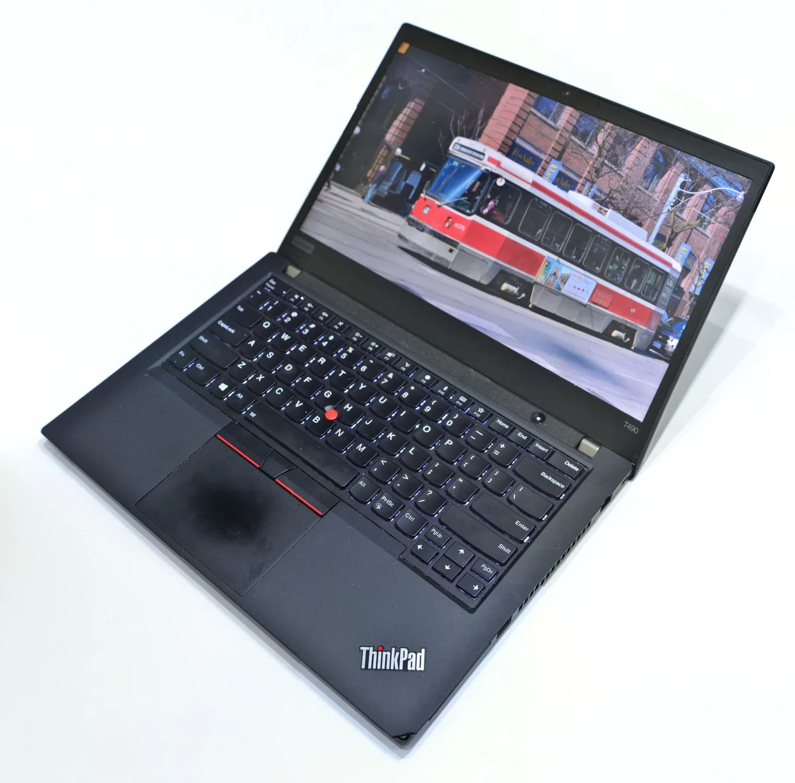 Lenovo ThinkPad T490