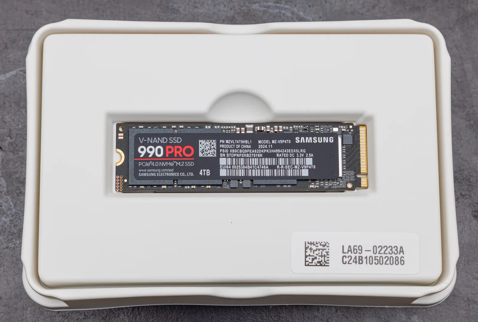 Samsung 990 PRO 4TB NVMe SSD