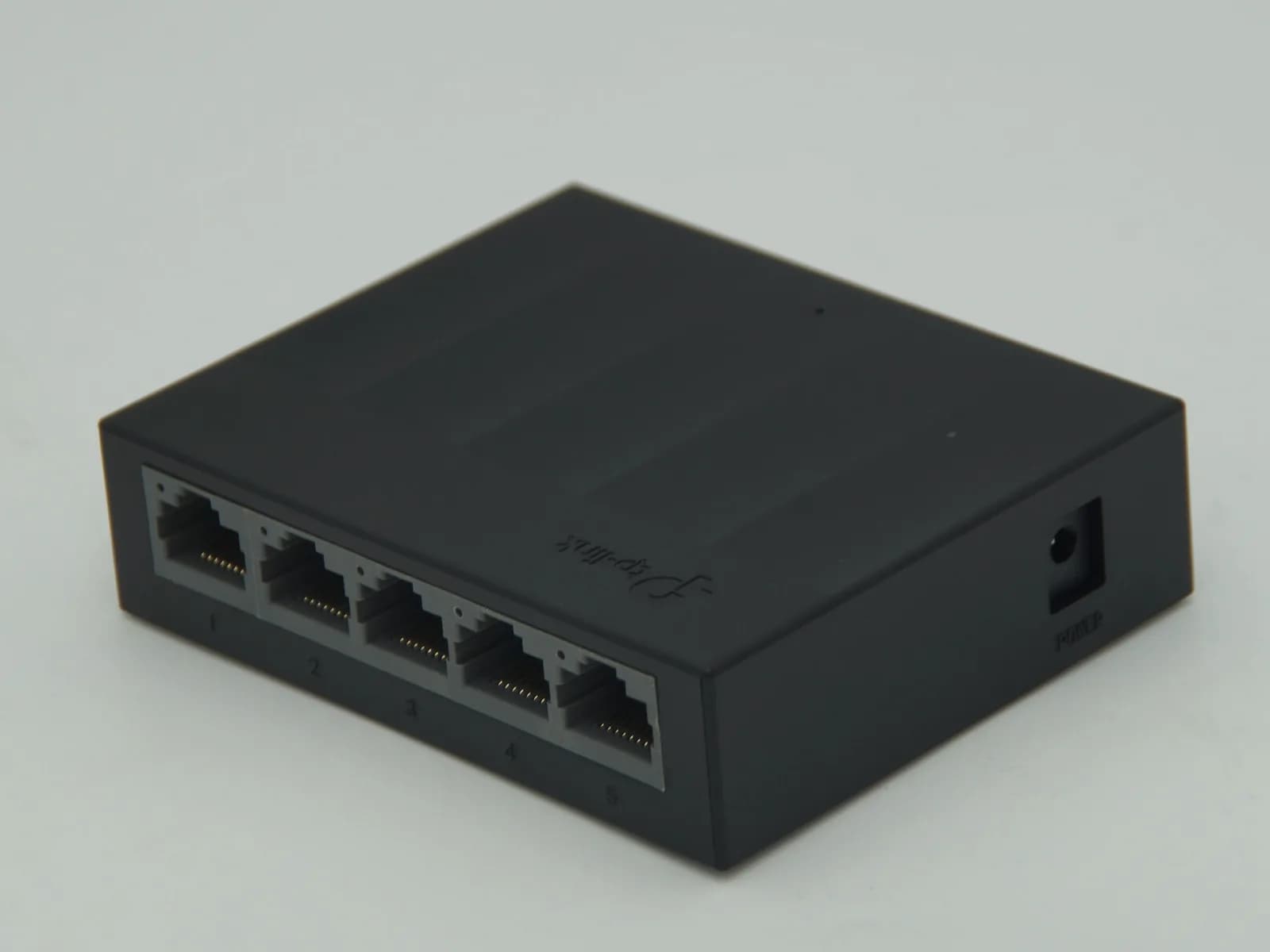 TP-Link LS1005G 5-Port Gigabit Desktop Switch